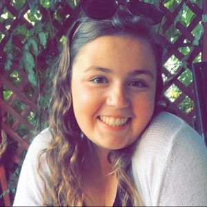 Meet your Posher, Kara